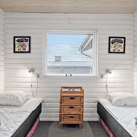 度假居 With Fireplace Iii