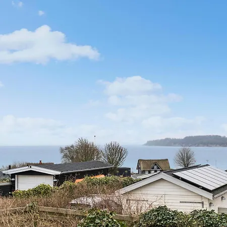 With Fireplace Iii 度假居 Hejls