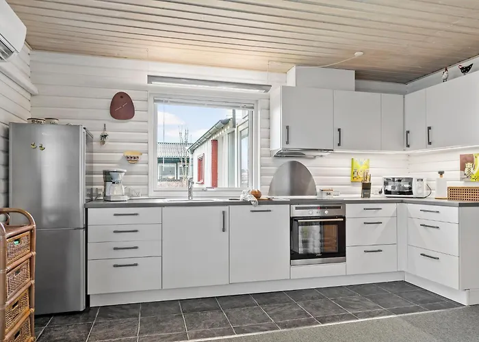 With Fireplace Iii *